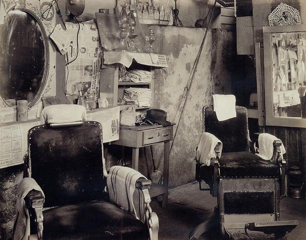 http://artblart.files.wordpress.com/2009/06/negro-barbershop-interior-atlanta-1936.jpg