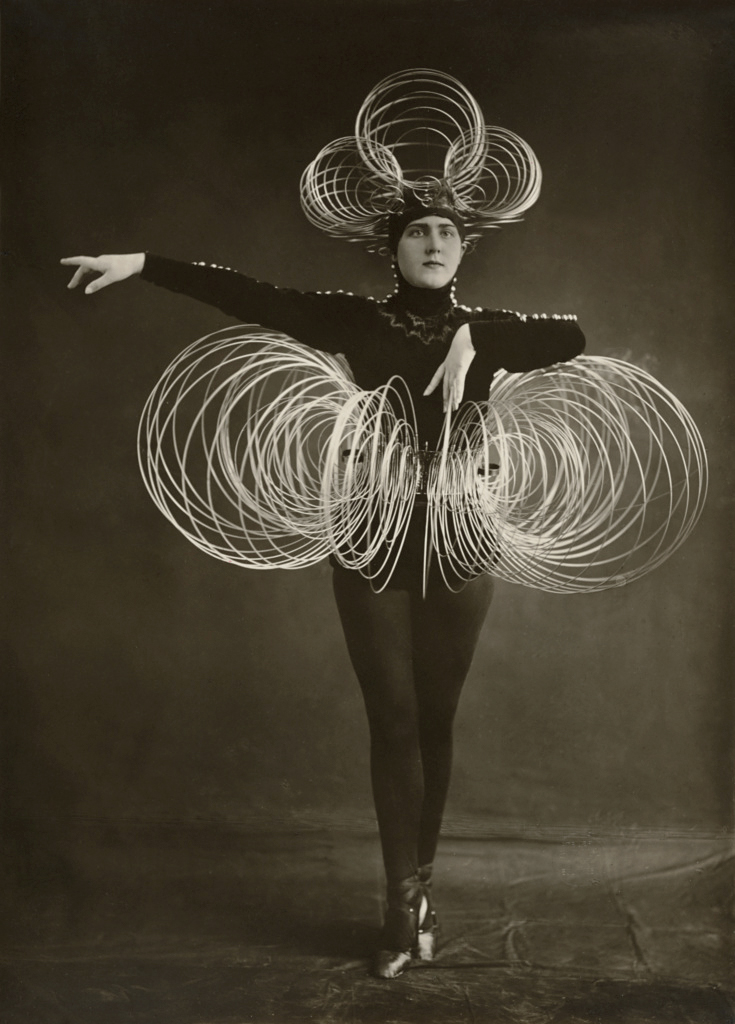 Karl Grill. 'Untitled [Spiral Costume, from the Triadic Ballet]' c. 1926-1927