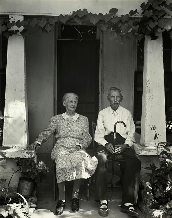 Edward Weston. 'Mr. and Mrs. W. P. Fry, Burnet, Texas' 1941