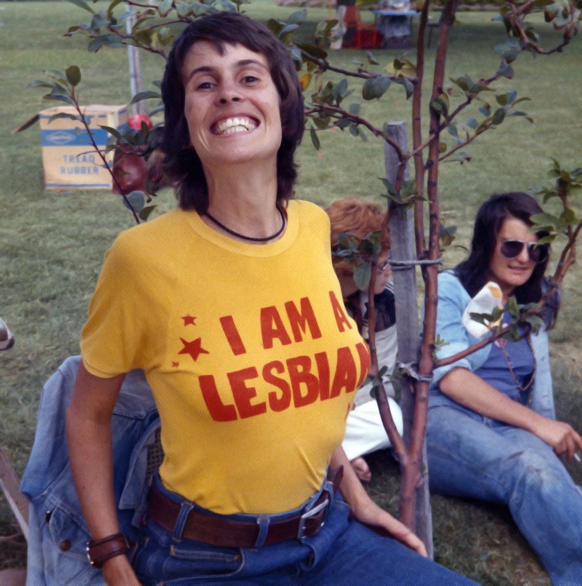 Lesbian Australian 40