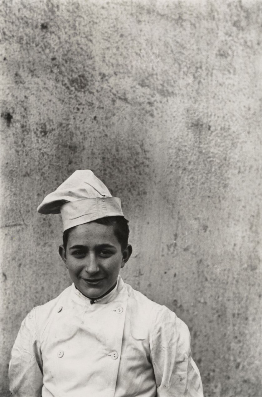 Roman Vishniac. '[Preparing food in a Jewish soup kitchen, Berlin]' mid- to late 1930s