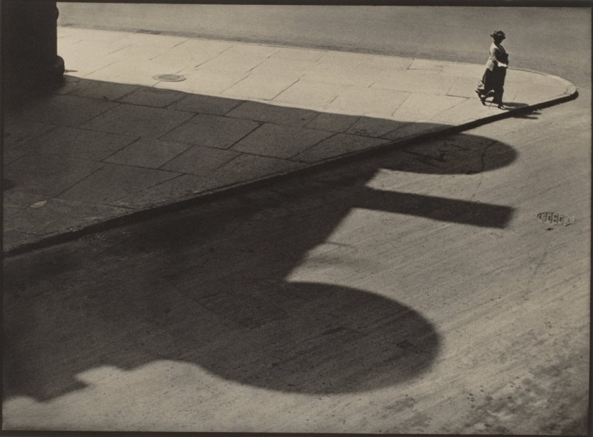 Paul Strand. 'People, Streets of New York, 83rd and West End Avenue' 1916