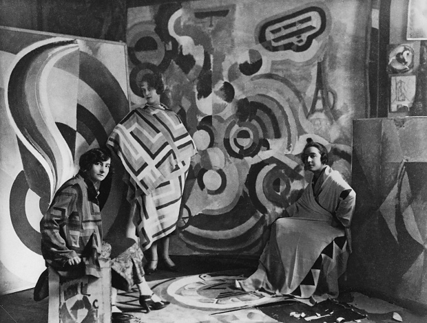 Sonia Delaunay (right) and two friends in Robert Delaunay’s studio, rue des Grands-Augustins, Paris 1924