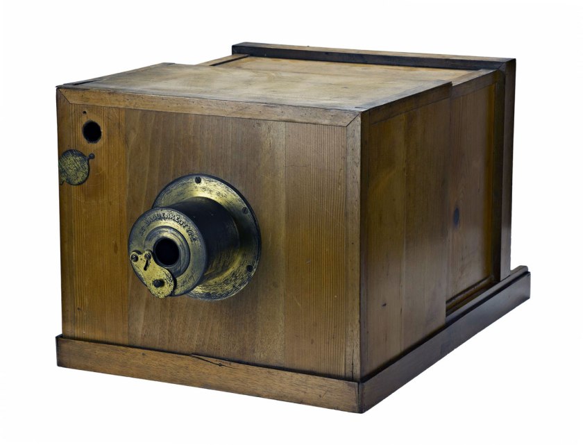 • Daguerreotype camera, made by A Giroux et Cie, 1839