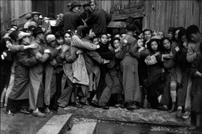 Henri Cartier-Bresson. 'es derniers jours de Kuomintang, Shanghai, Chine, décembre 1948 - janvier 1949'