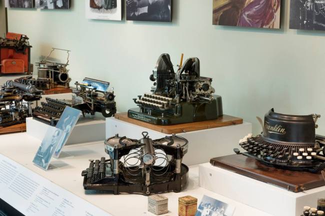 Installation view of the exhibition ‘The Typewriter: An Innovation in Writing’ at the SFO Museum, San Francisco International Airport