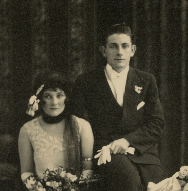 Trissie Deazeley Studio (active c. 1924 - c. 1928) 'Wedding party' c. 1925 (detail)