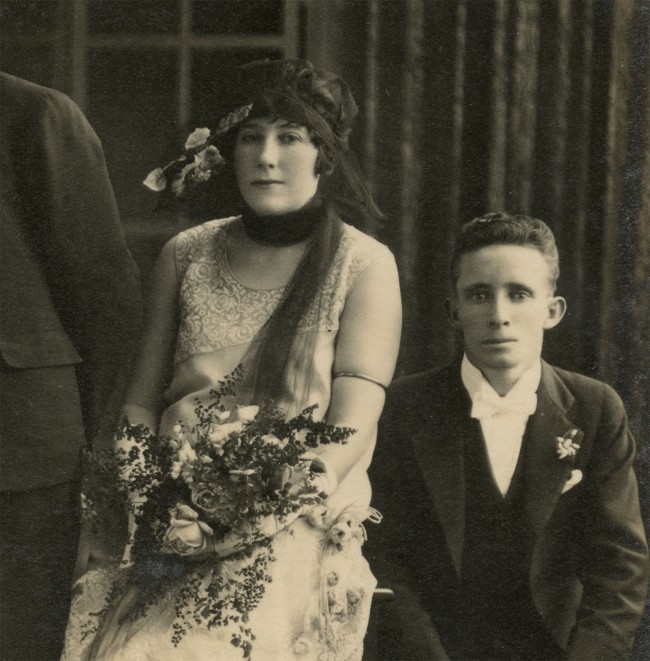 Trissie Deazeley Studio (active c. 1924 - c. 1928) 'Wedding party' c. 1925 (detail)