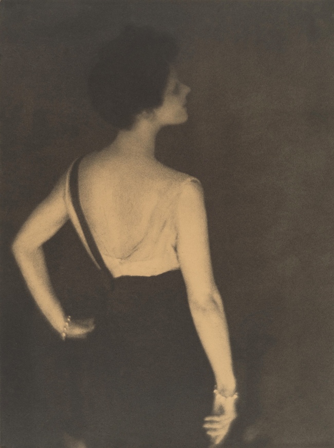 Adolf de Meyer (American born France, 1868-1946) 'Rita de Acosta Lydig' 1917