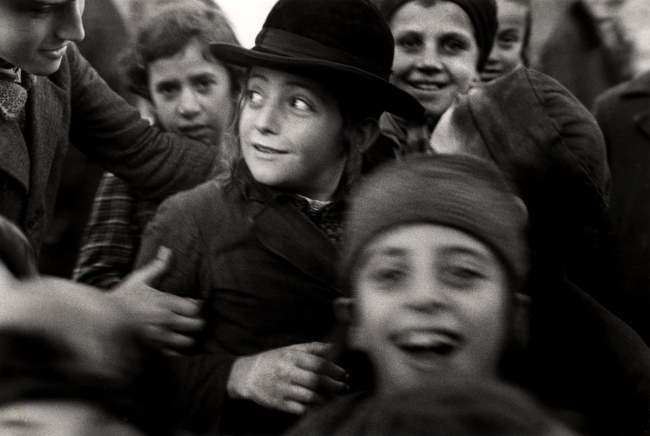 Roman Vishniac (1897-1990) 'Jewish school children, Mukacevo' c. 1935-38