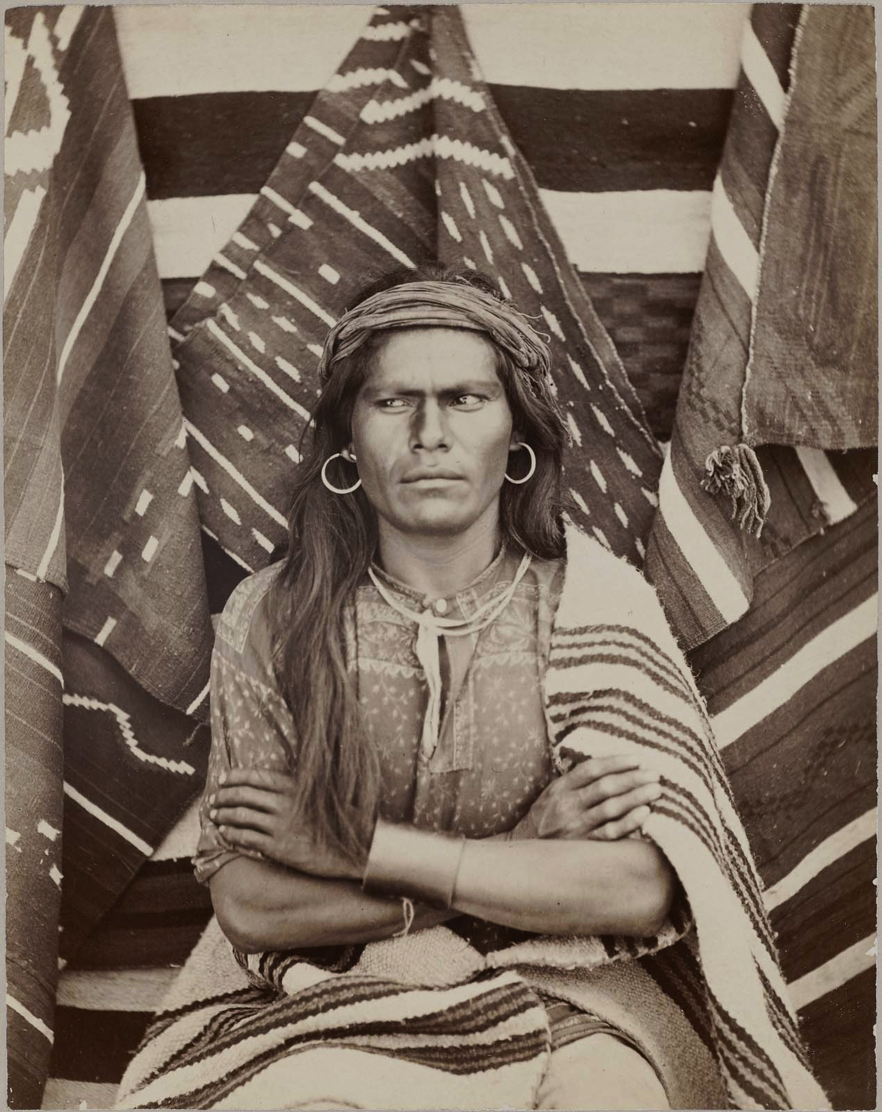 Североамериканские индейцы 6. Навахо индейцы 19 век. Индейцы племени Навахо. Аризона индейцы Навахо. Индейцы Северной Америки Навахо.