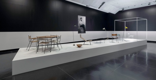 Installation view of the exhibition 'Clement Meadmore: The art of mid-century design' at the Ian Potter Museum of Art, Melbourne