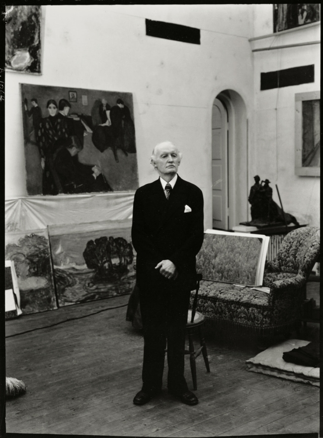 Ragnvald Vaering. 'Munch in his Winter Studio in Ekely on his seventy fifth birthday' 1938