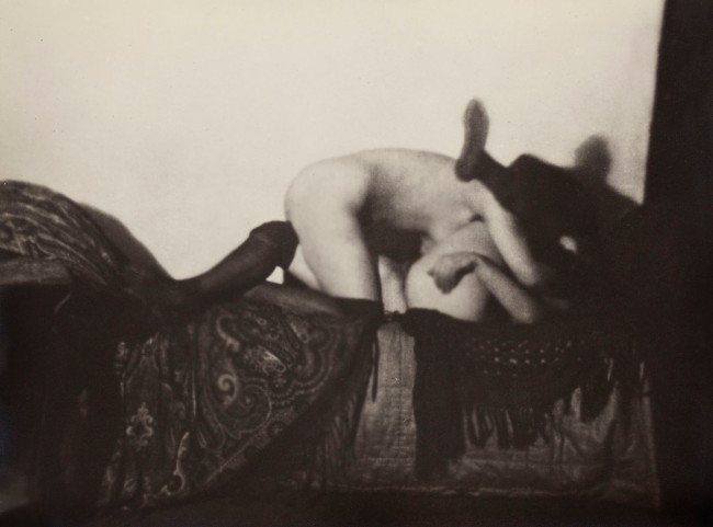 Germaine Krull (1897-1985, photographer) From the portfolio 'Les amies' c. 1924