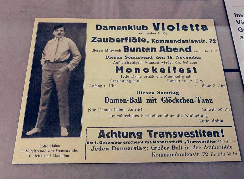 Invitations to monocle parties of the Violetta women's club in Berlin